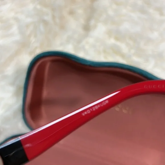 Gucci sunglasses - Picture 4 of 4